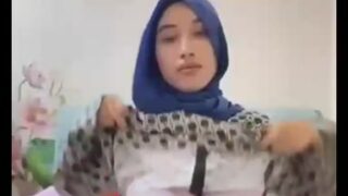 New Viral Ukhty Hijab Pamer Apem Pink Mulus Abg Yang Menggemaskan